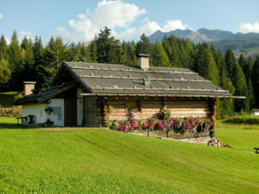 Locazione Turistica Chalet Baita Tabià Dolomites